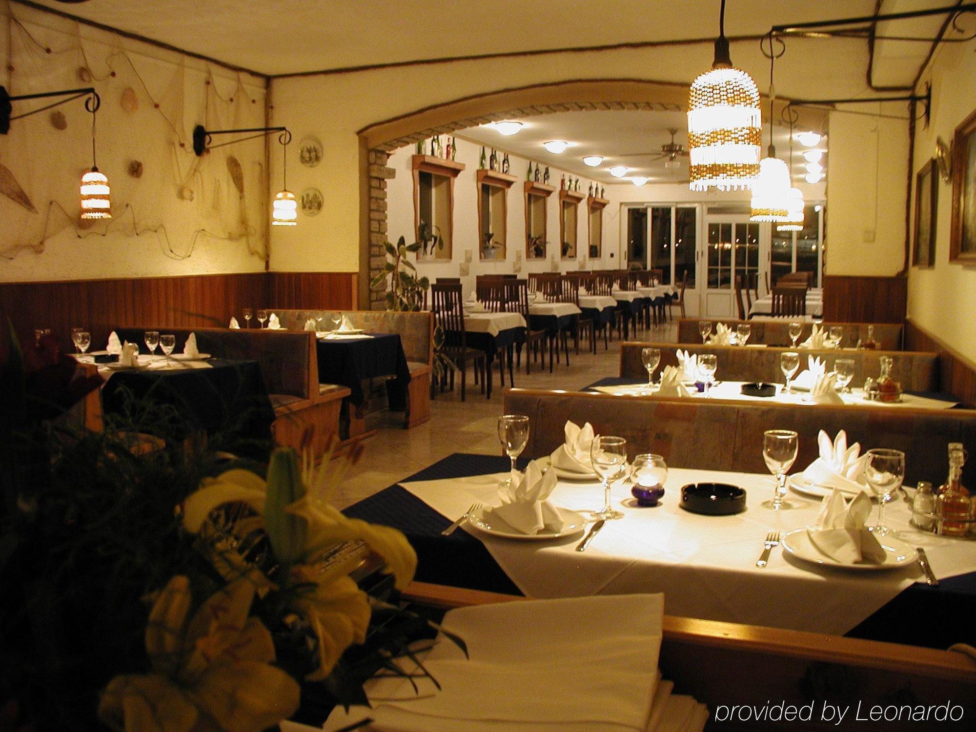 Hotel Tony Đảo Pag Nhà hàng bức ảnh